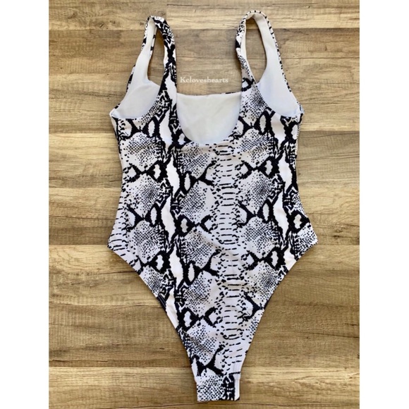 Sold Out - Picture 4 of 6